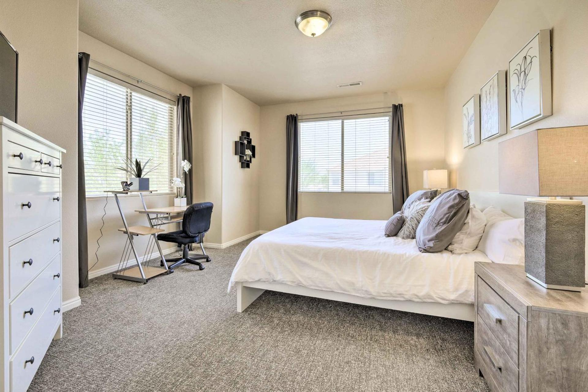 Mesquite Desert Retreat Near Golf and Casinos!