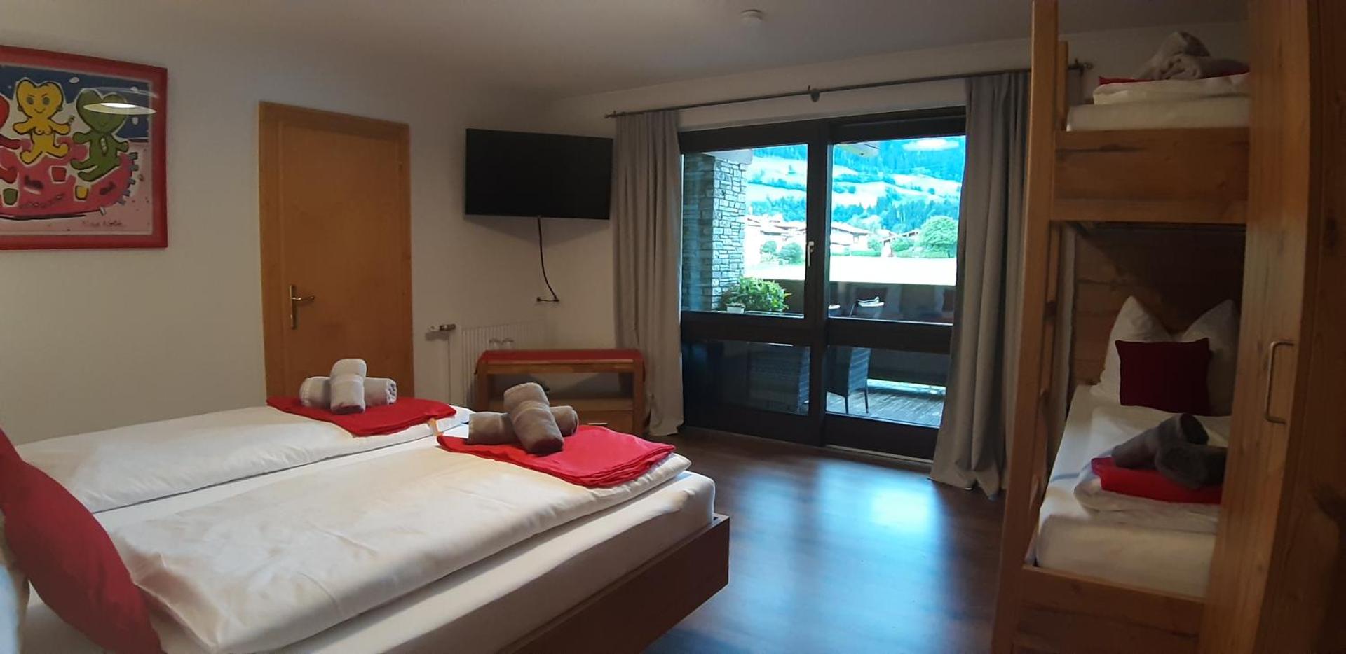 Photo of the whole room