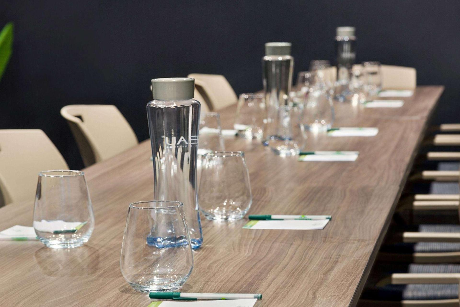 Meeting/conference room