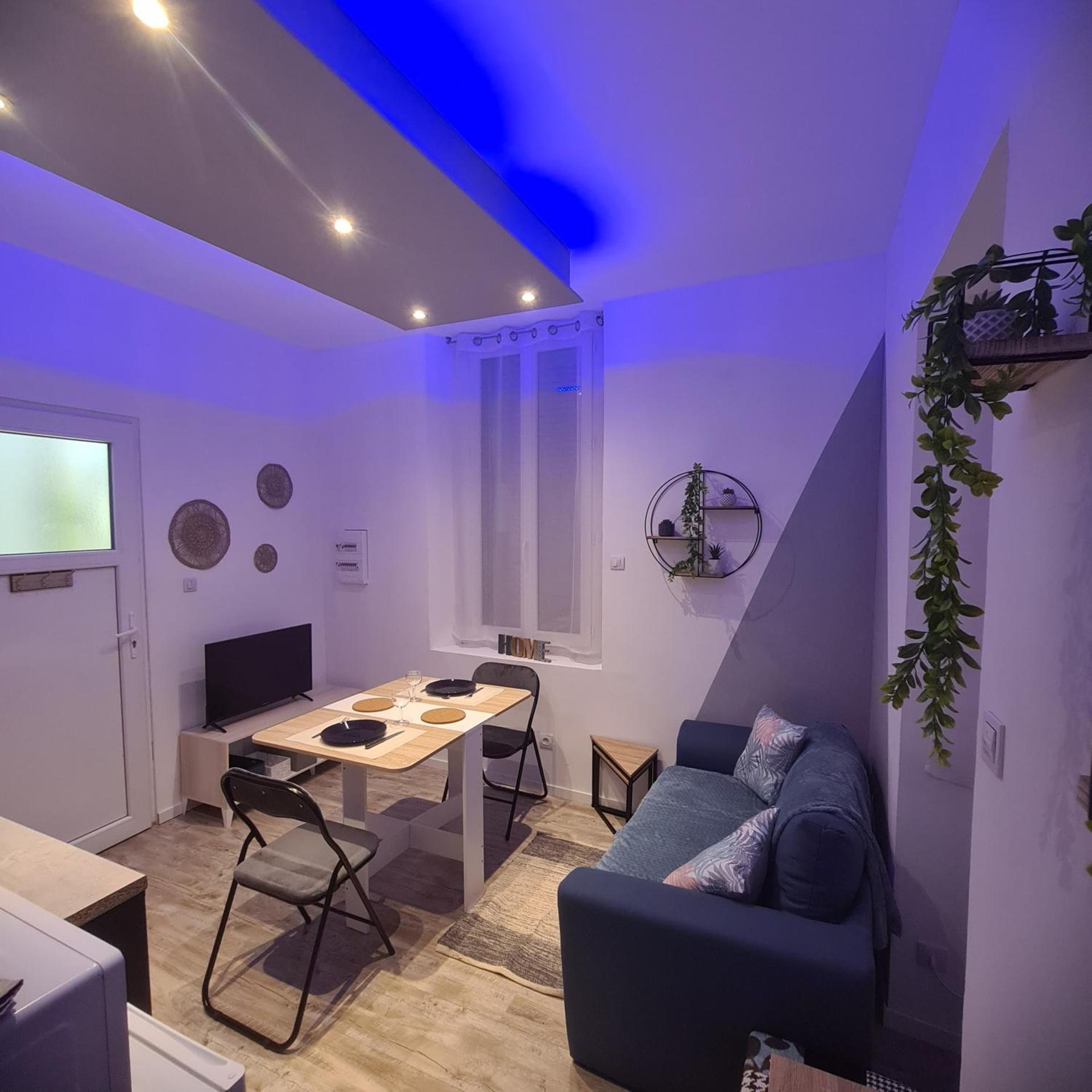 Très joli appartement 2 pièces, centre-ville