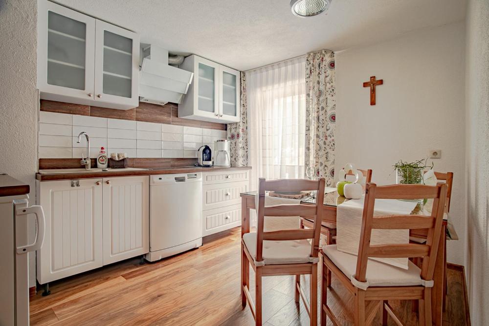 Apartments Renata Gries 201