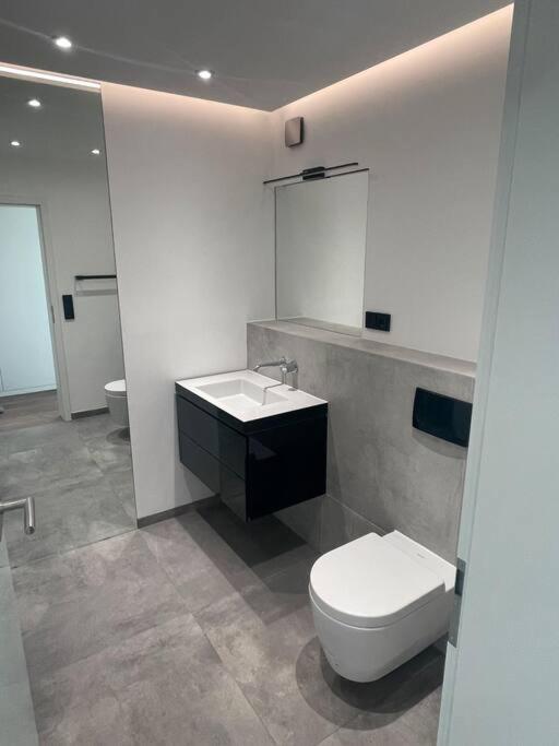 Luxus Apartment mit Skyline View.