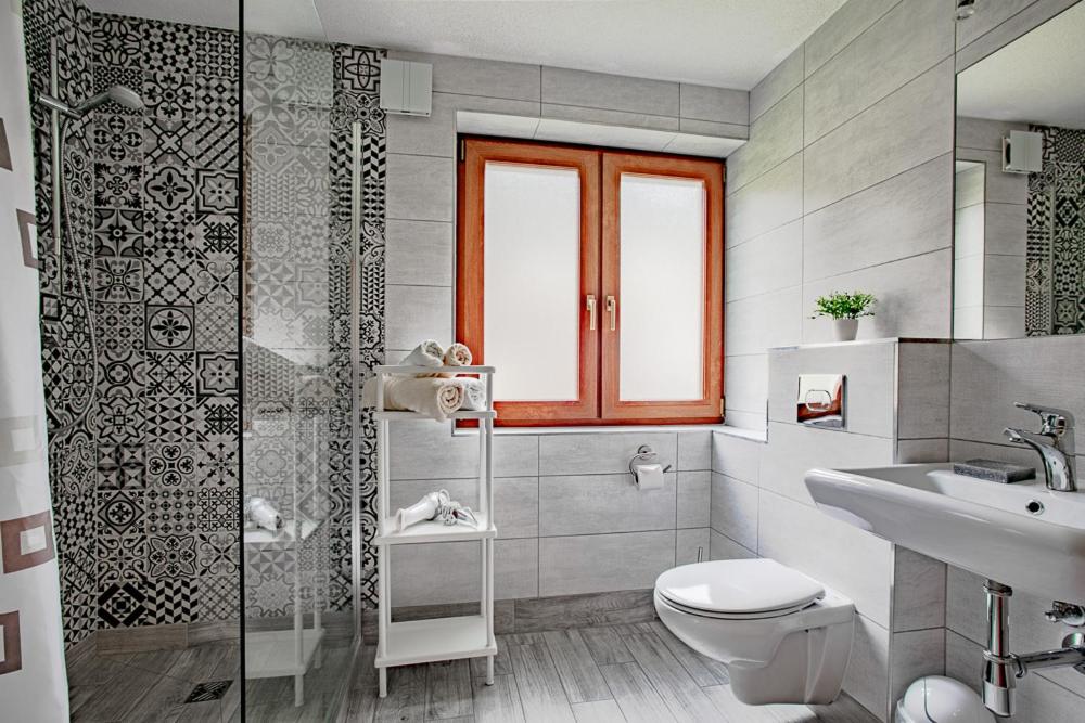 Apartments Leszek Elis 141