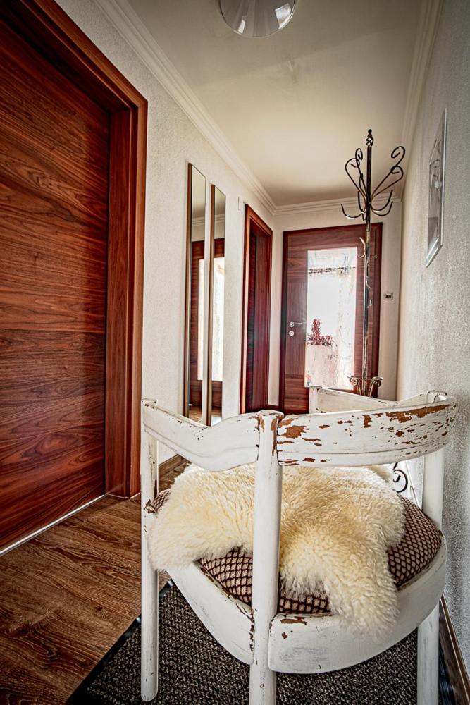 Apartments Leszek Elis 141