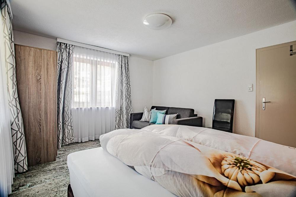 Apartments Leszek Elis 141