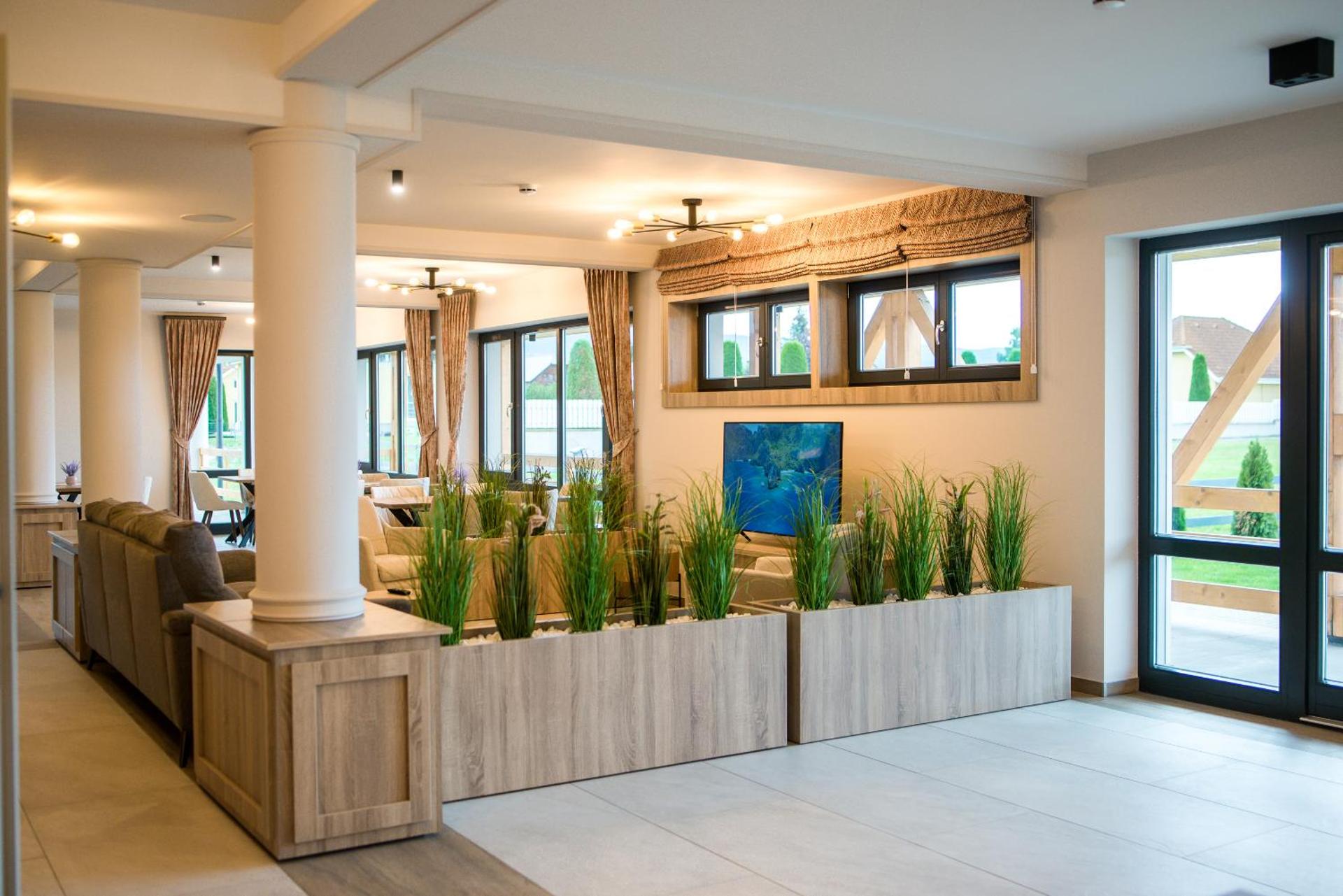 Astoria Horse Center