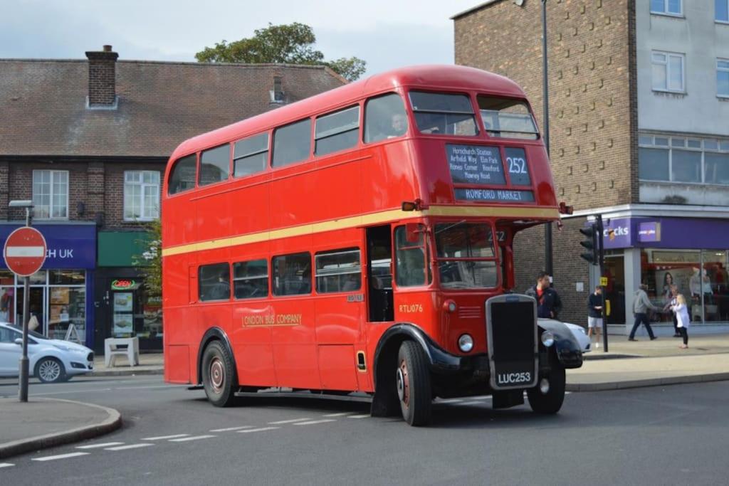 Modern Cosy Private Studio, WIFI, IP-TV, Must See