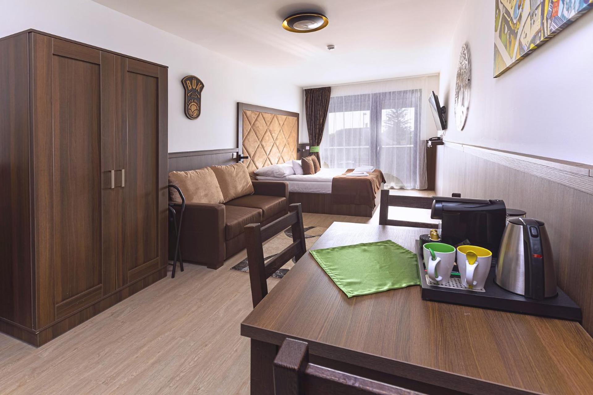 Coffee/tea facilities