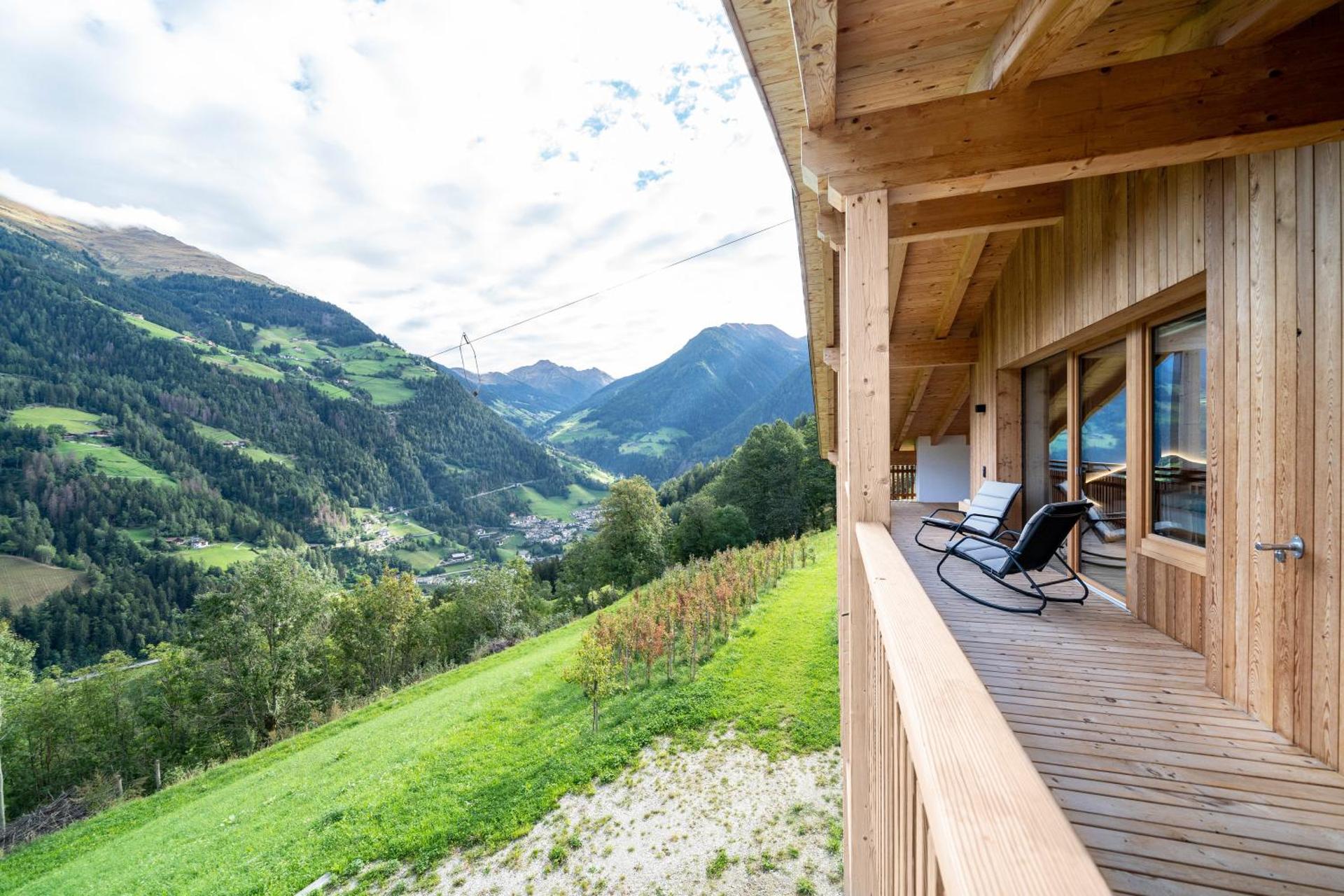 Lagar Apartement Struzer Michele