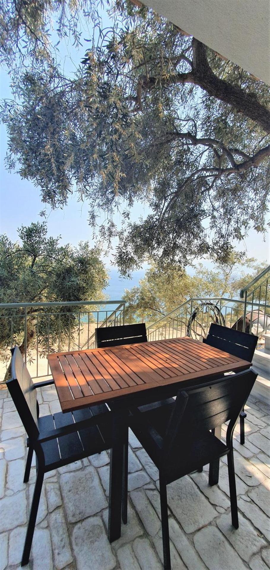 ALBA OCEAN VIEW LUXURY RESIDENCE