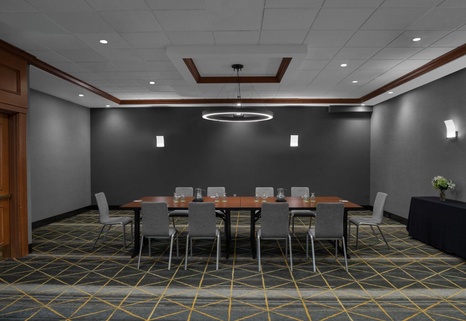 Meeting/conference room