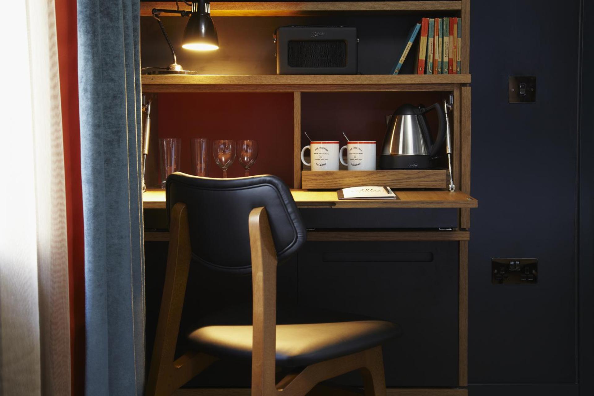 Coffee/tea facilities