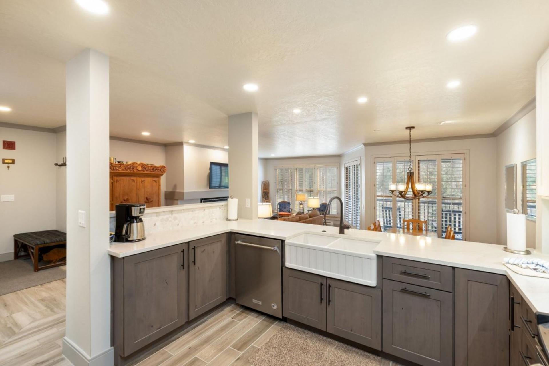 Kitchen or kitchenette