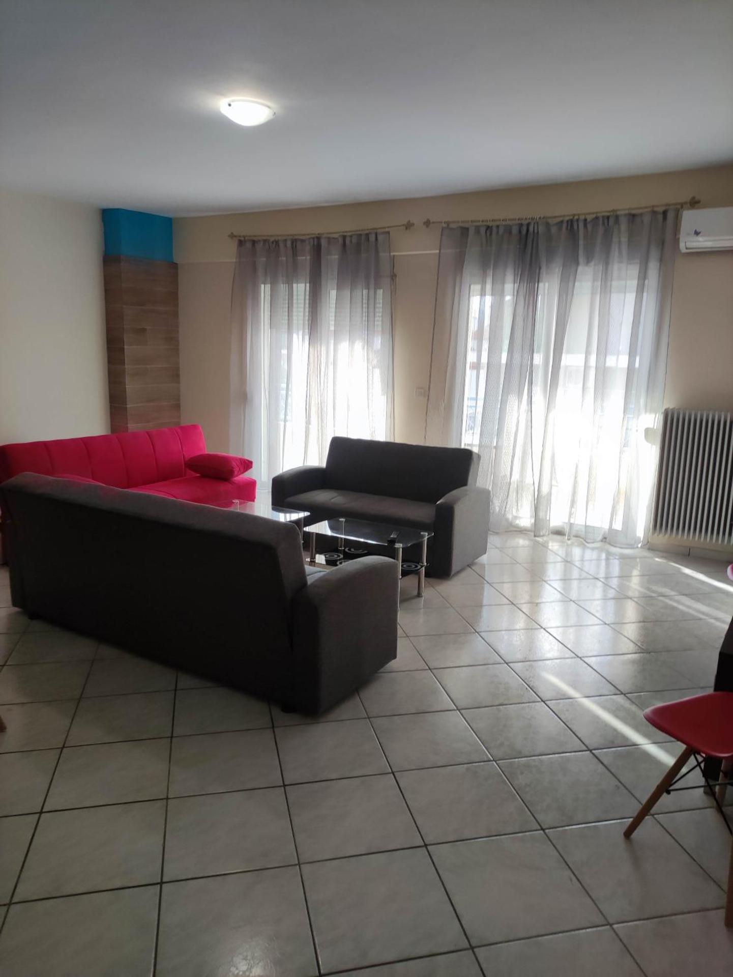 GCM 1 ROOMS kentro k parking