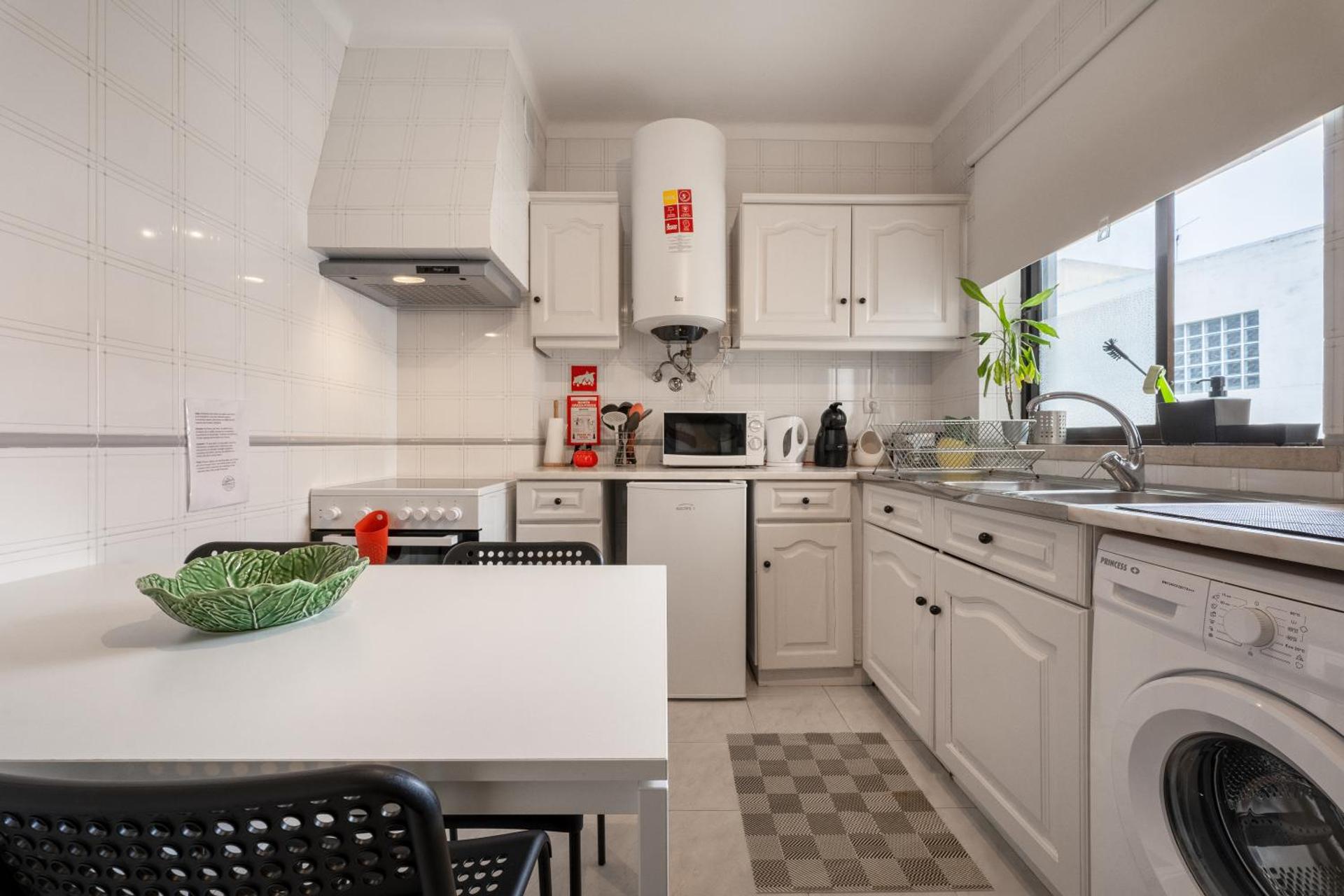 Bordallo's Lodge - centro Caldas da Rainha