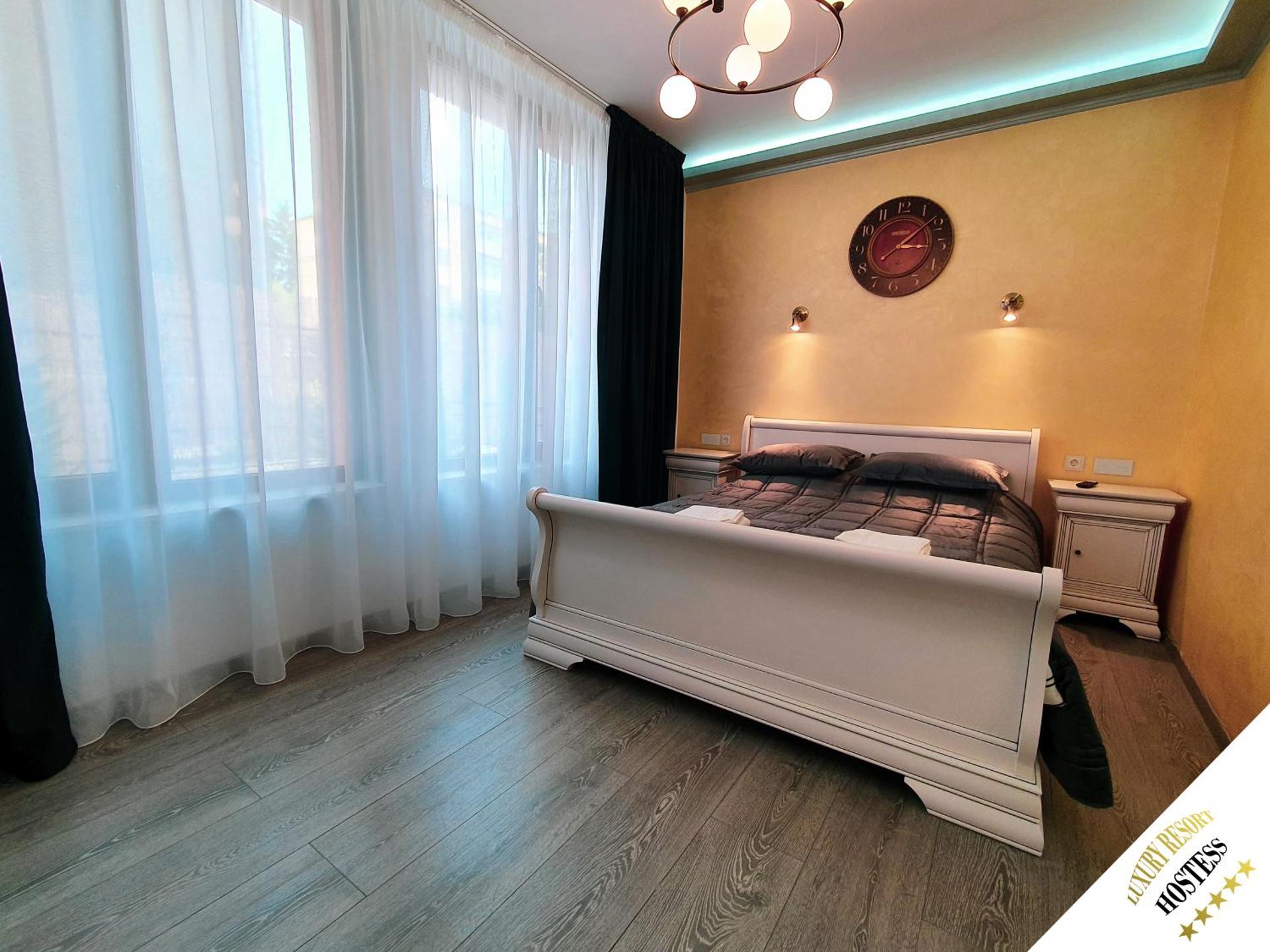 Luxury Resort Hostess