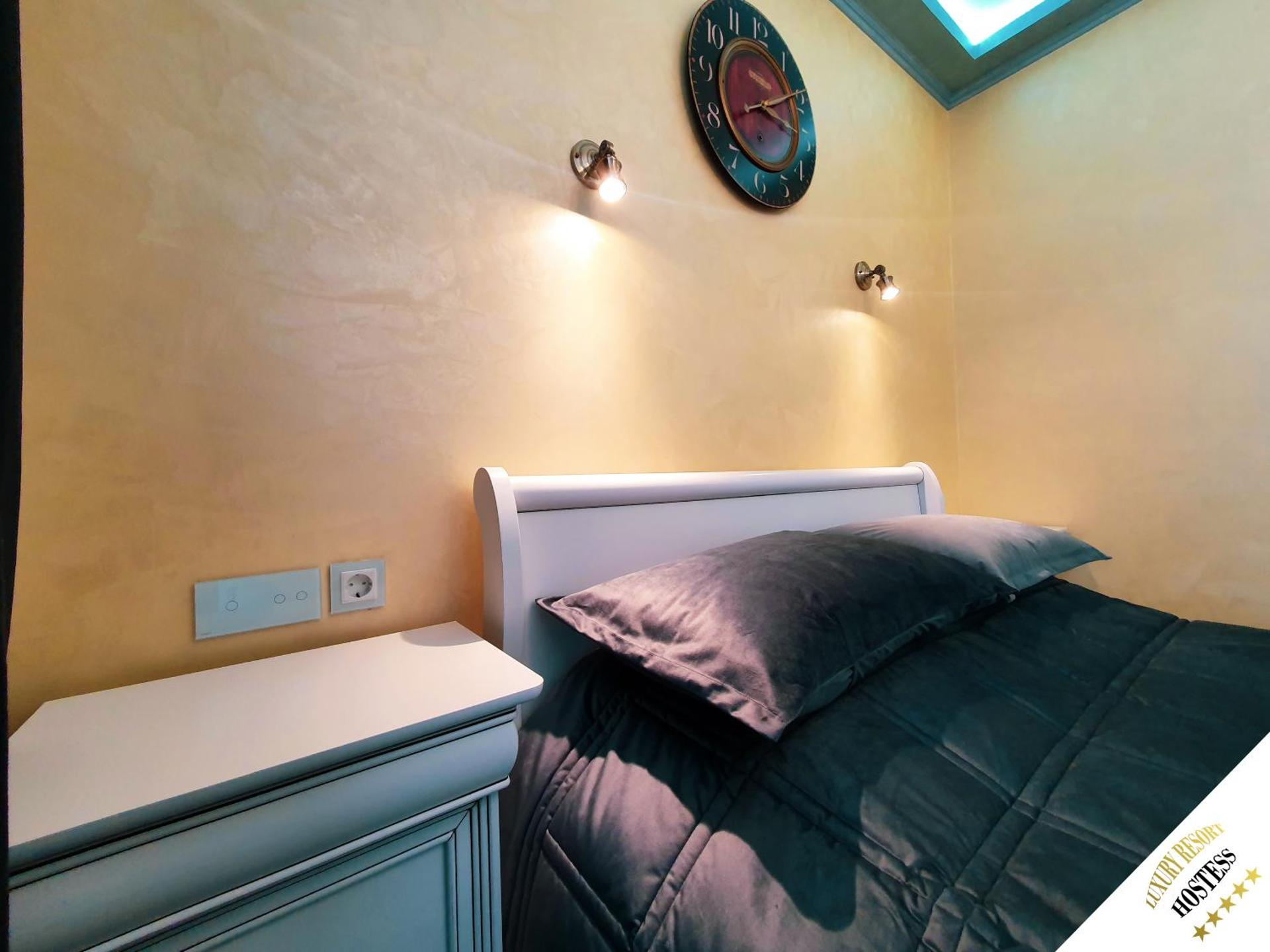 Luxury Resort Hostess