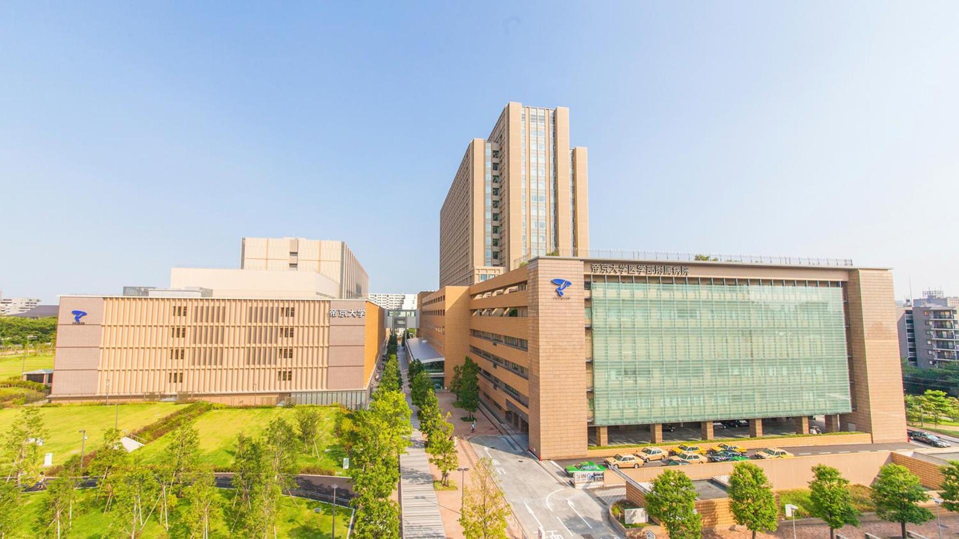 JR-East Hotel Mets Akabane