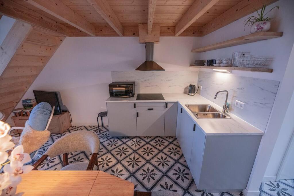 't Pekelhuis - Vakantiehuisje op boerderij Huize Blokland