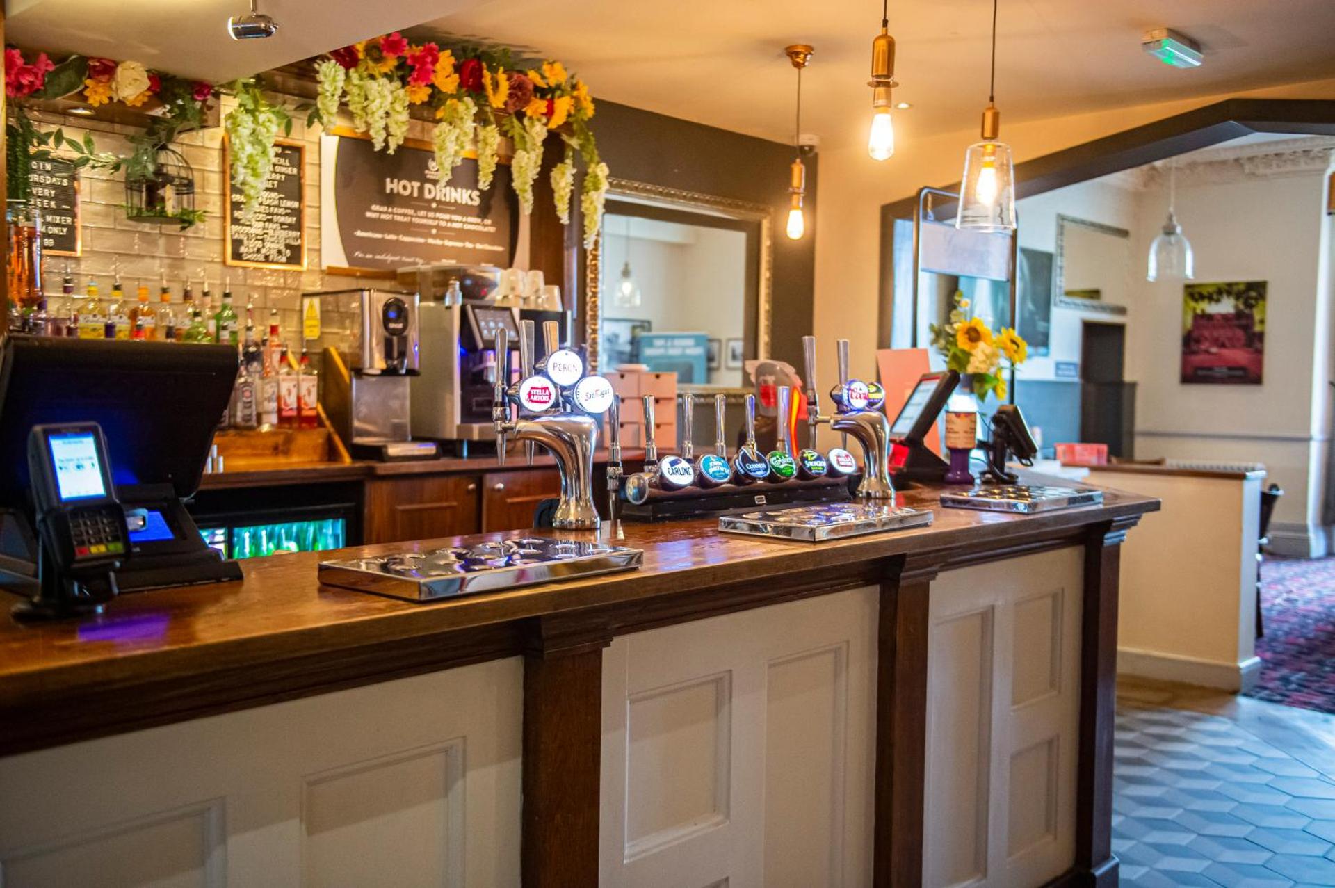 Highfield Hotel By Greene King Inn