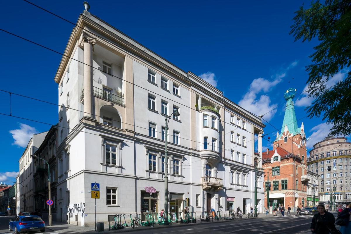 Modern apartment in the very central location 18