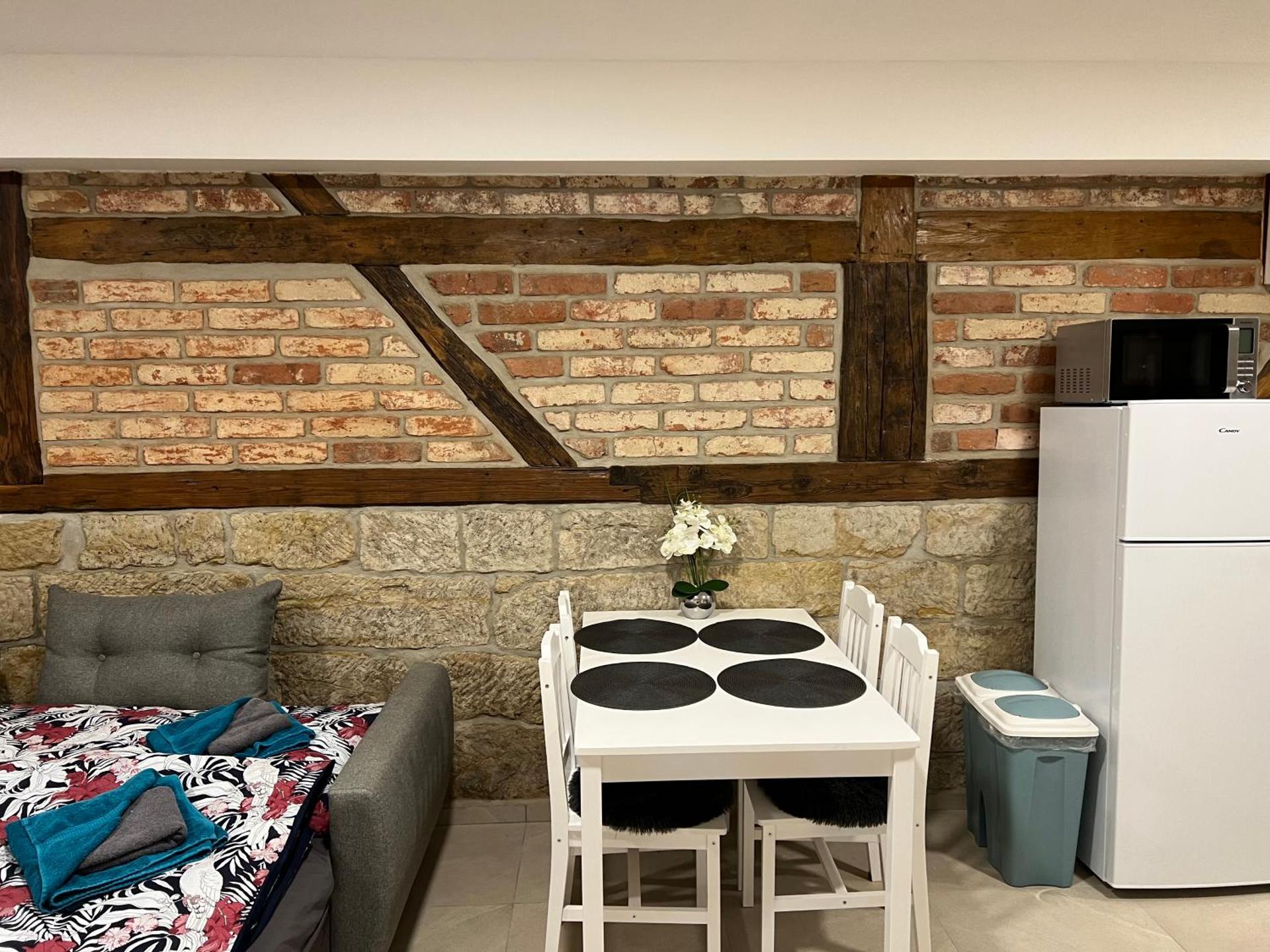 Apartments Badallee 4