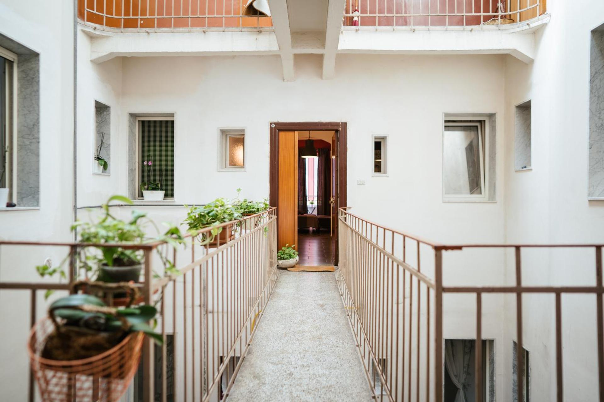 Art Nouveau apartment