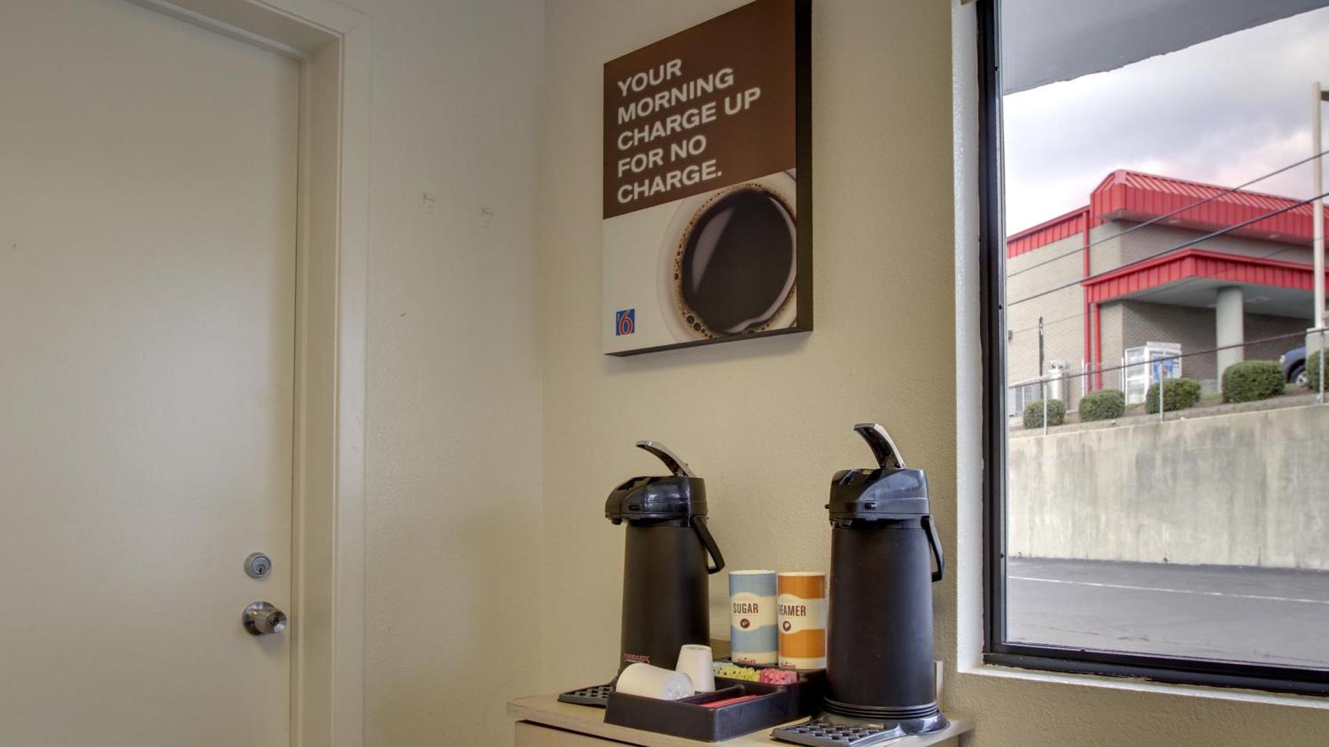 Coffee/tea facilities