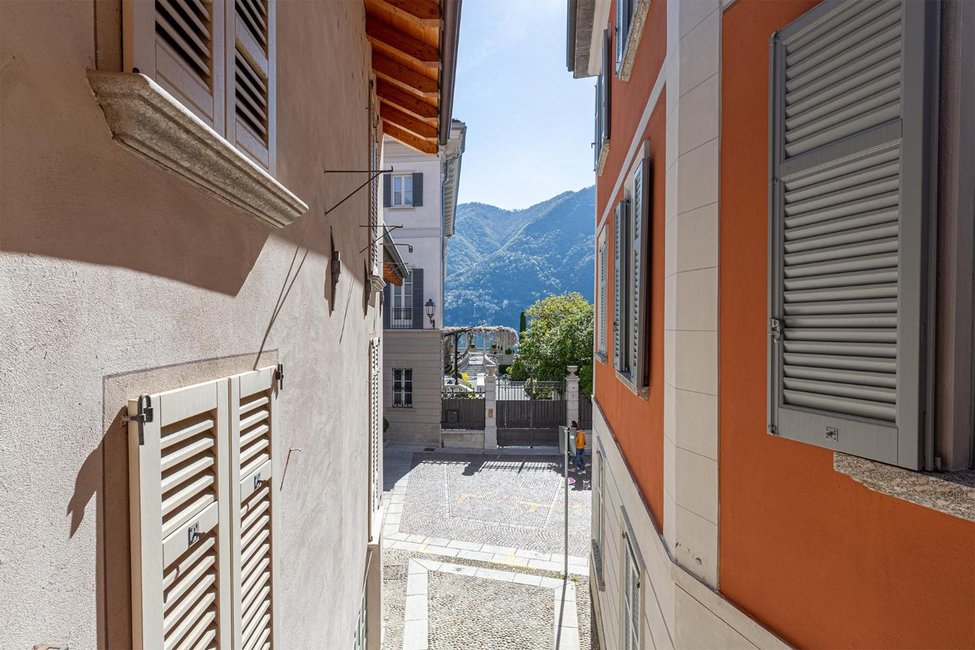 Casa al Lago di Como in Riva Cernobbio