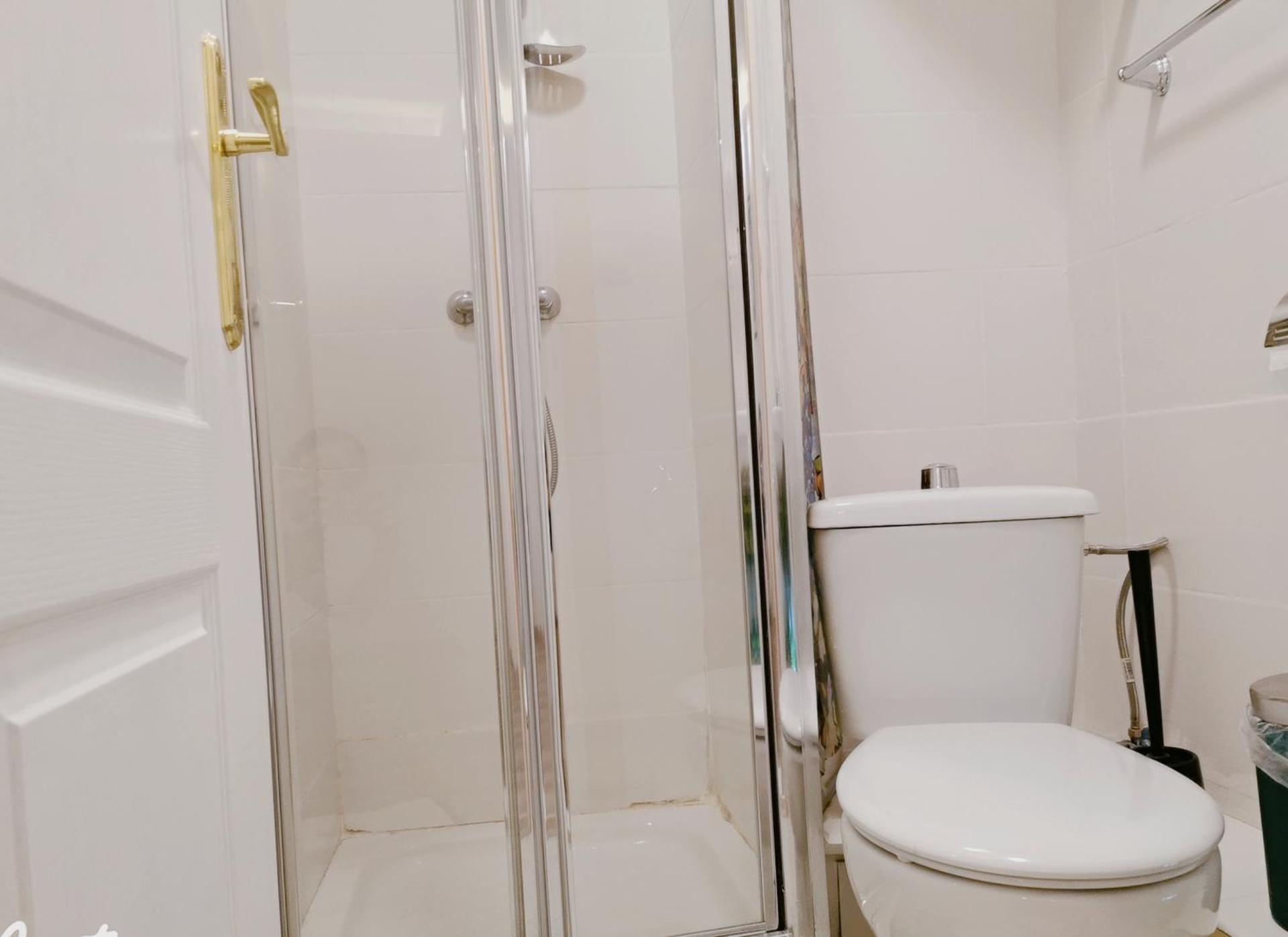 Barcelona CoronaHostal