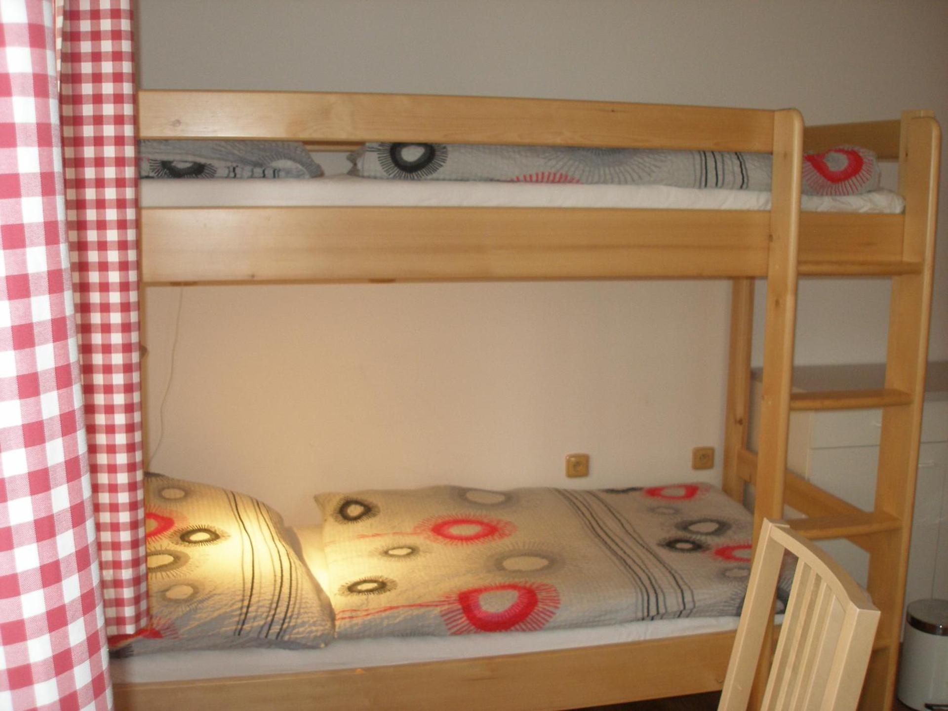 bunk bed