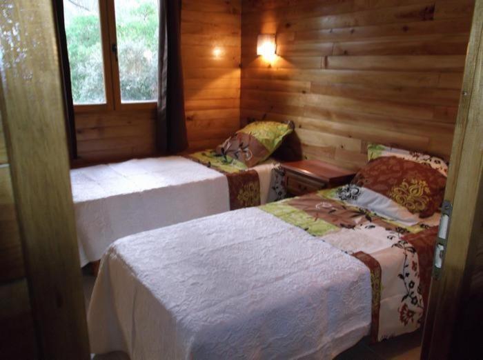 CHALET PISCINE COUVERTE/JARDIN/TERRASSE