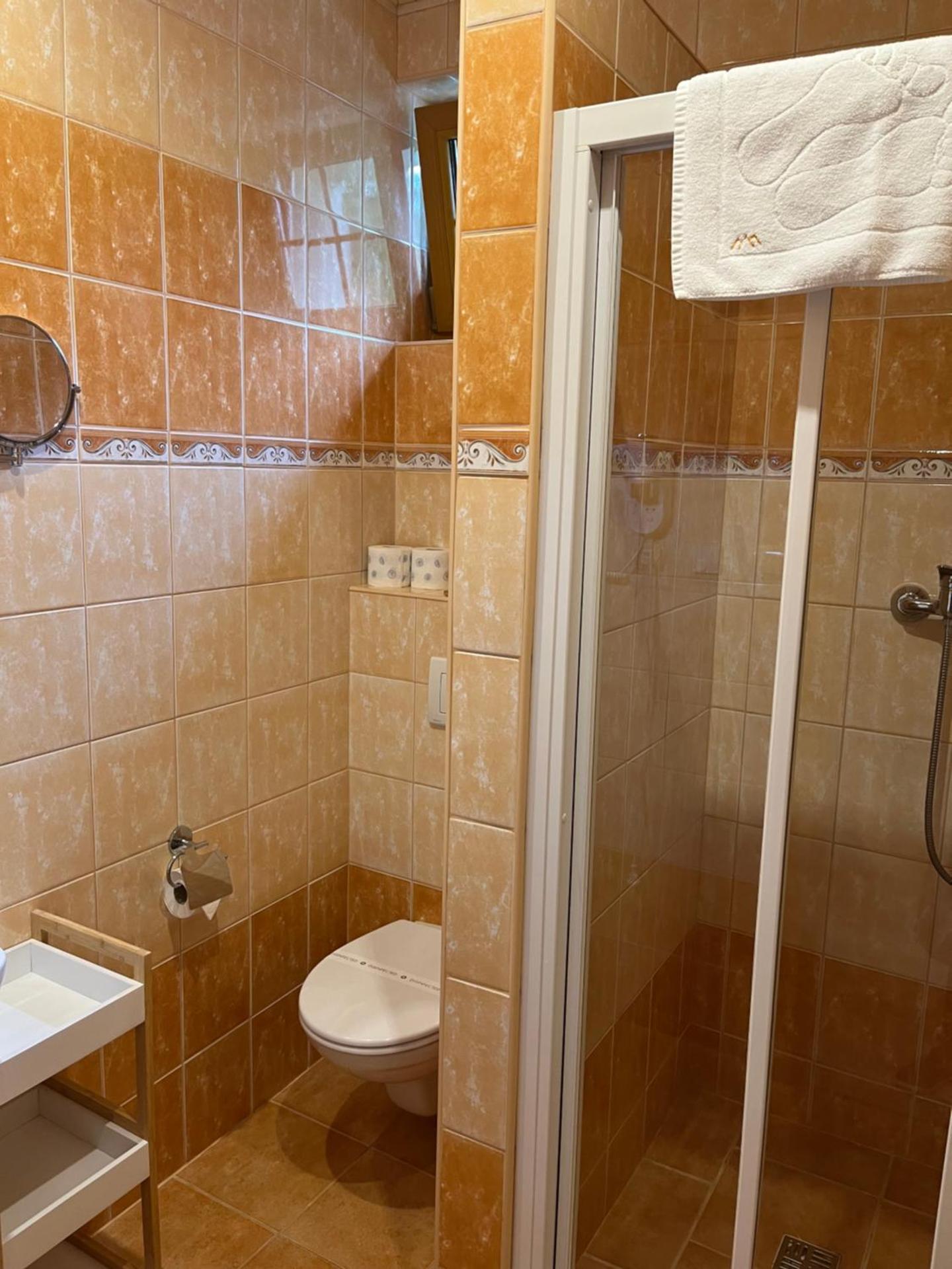 Deluxe Double Room with Extra Bed