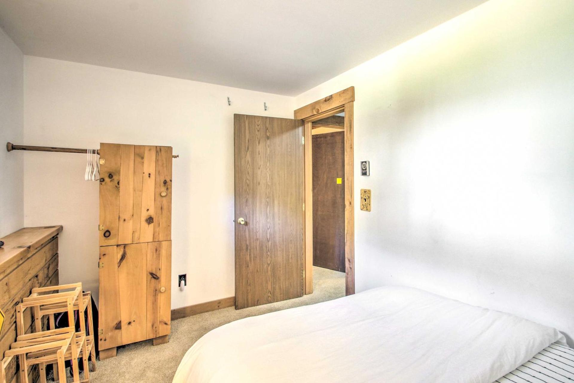 Cozy North Conway Home Walk to Slopes and Dtwn