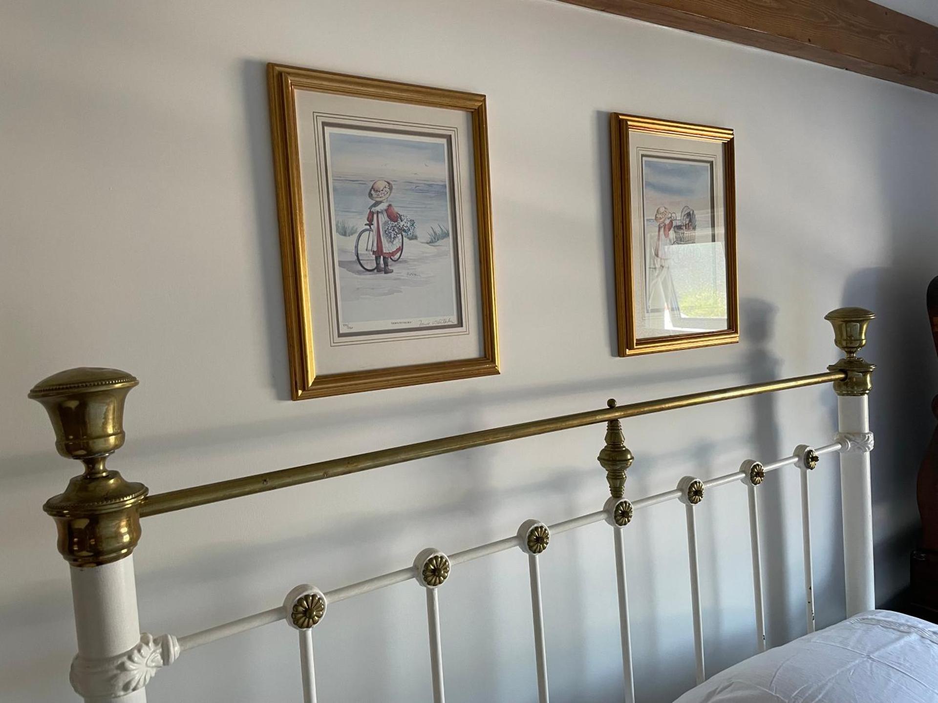 Buttercup Cottage, located in the gateway to Eden!