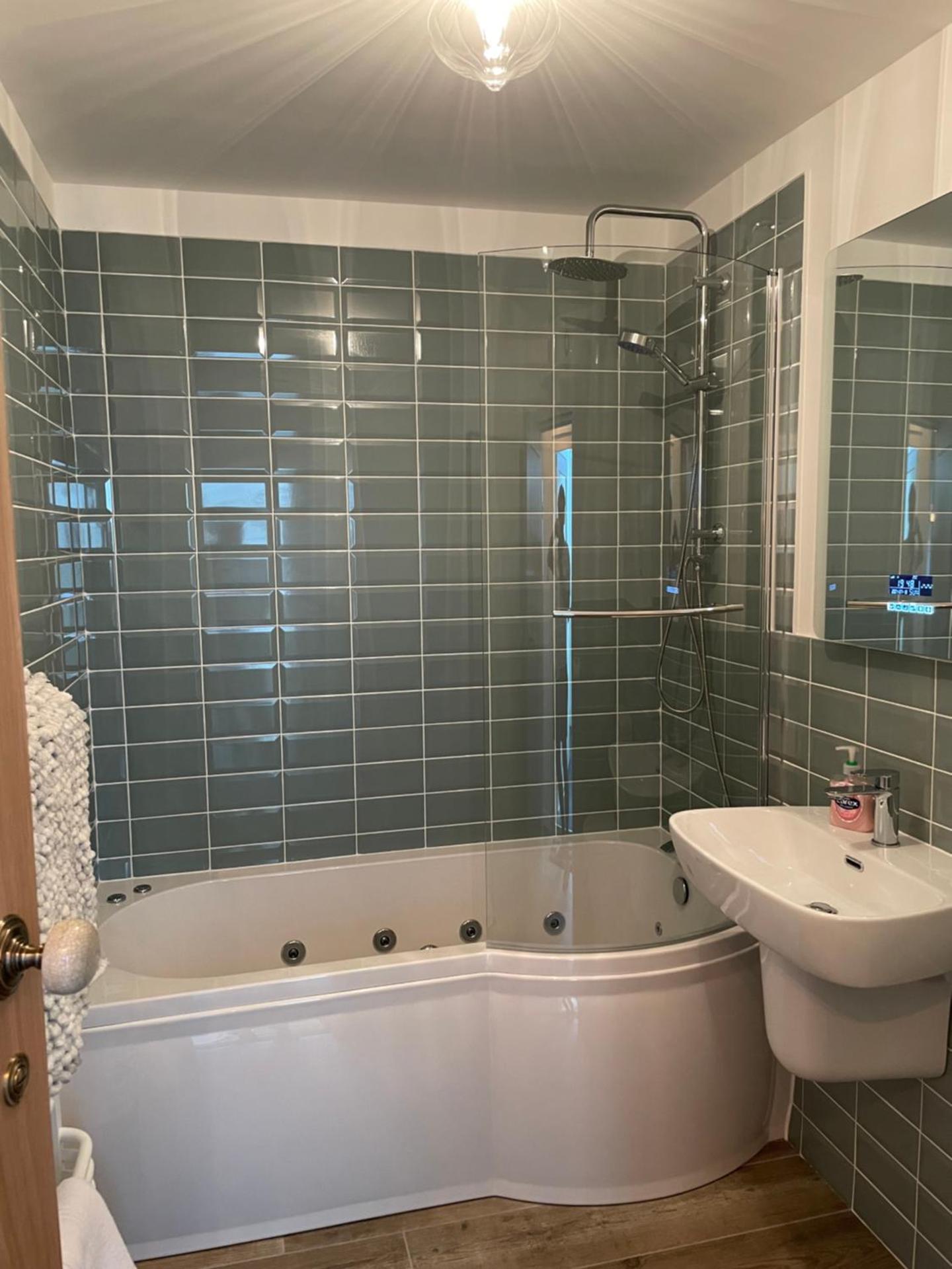 Buttercup Cottage, located in the gateway to Eden!