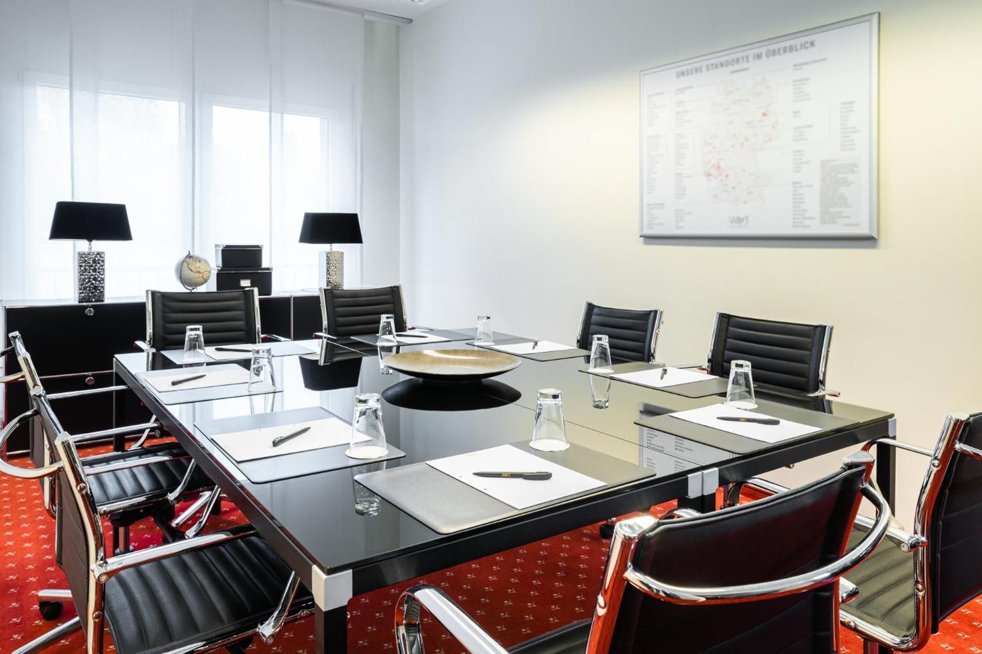 Meeting/conference room