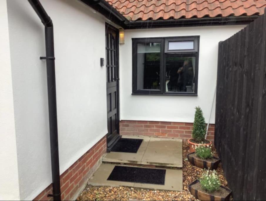 Middle Tree, ideal modern cottage