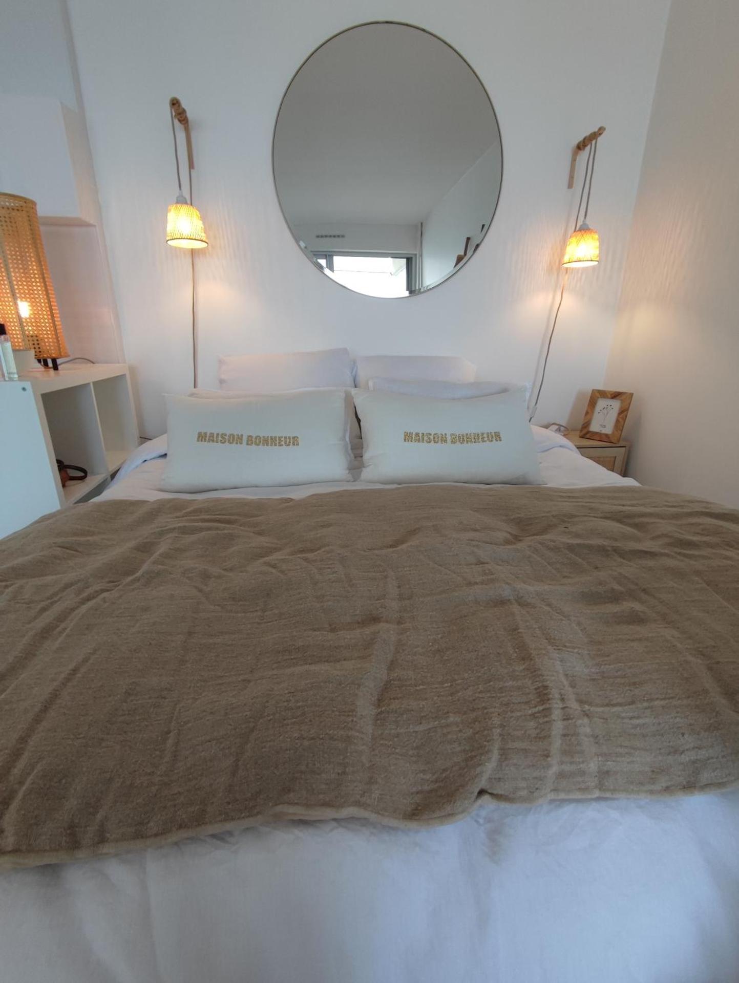 LA SUITE appartement pleine vue mer