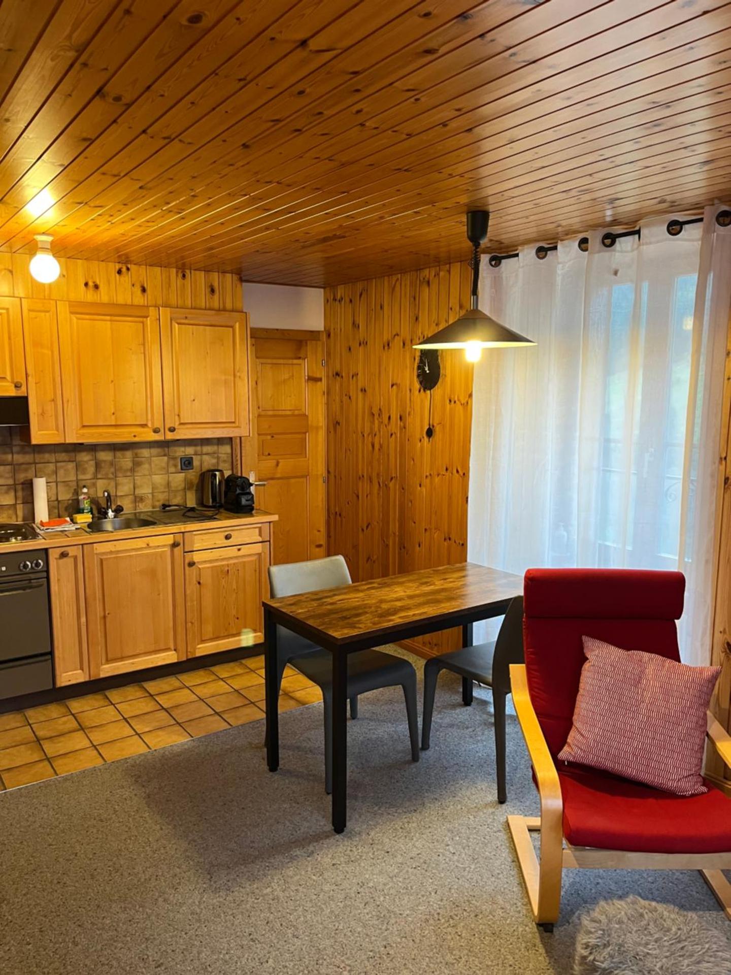 Au village d'Evolène, très joli studio calme et ensoleillé