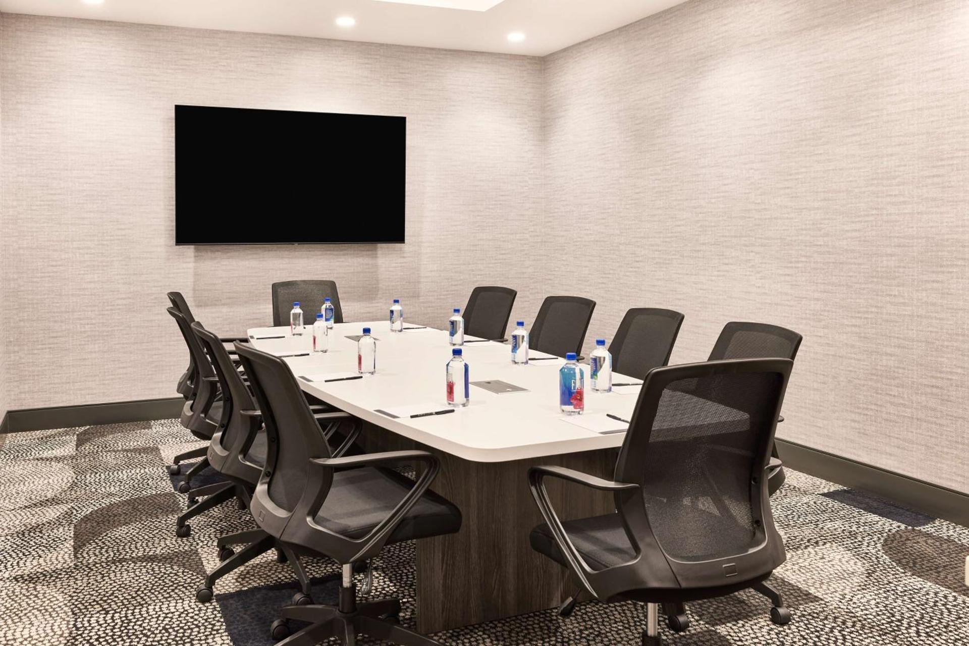 Meeting/conference room
