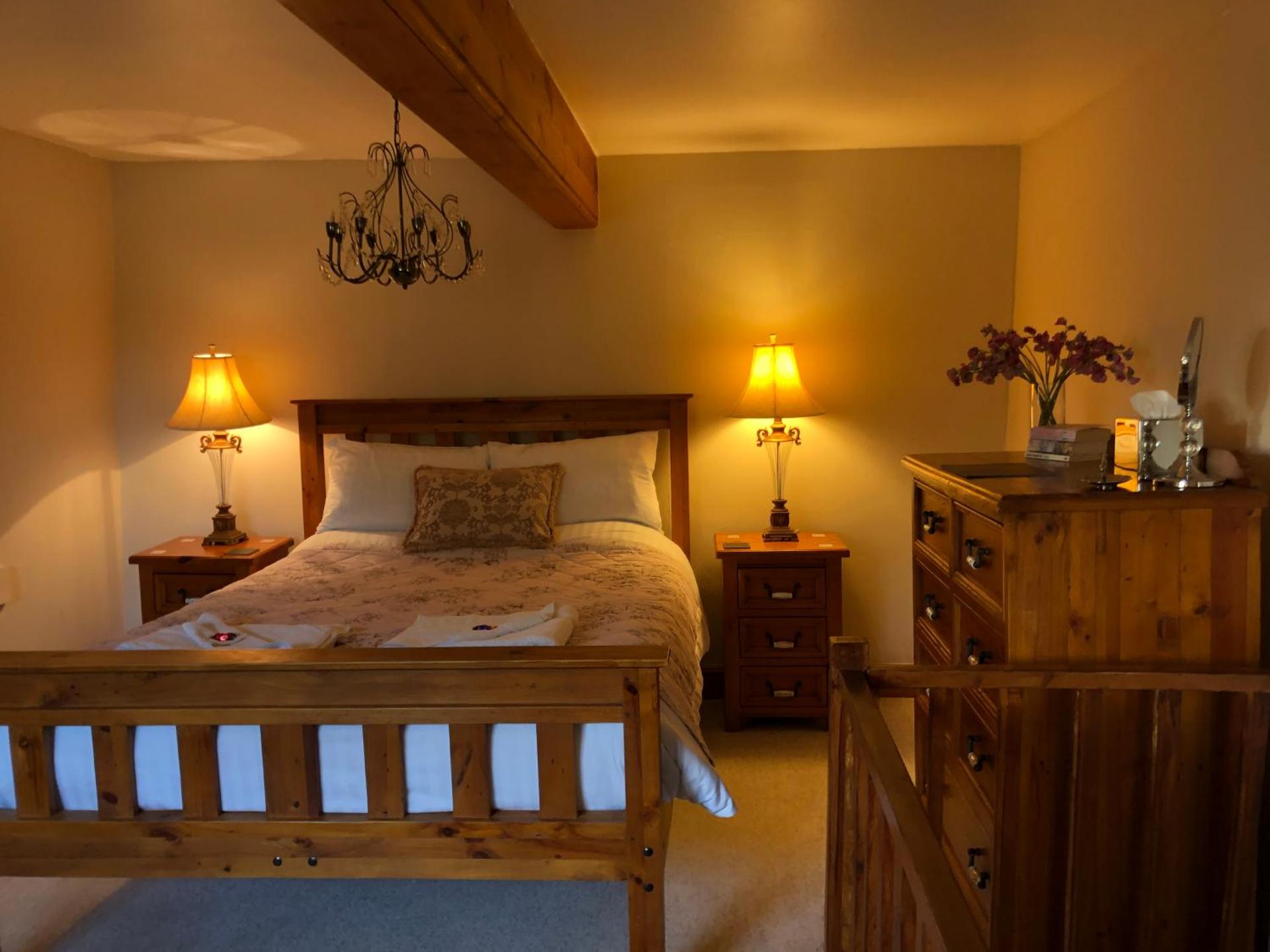 The Walnuts Country House