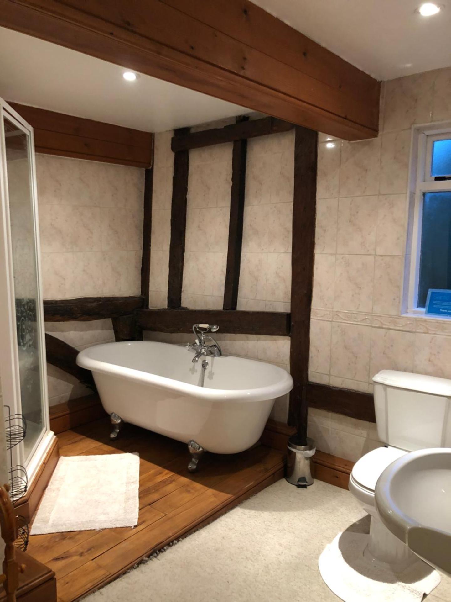 The Walnuts Country House