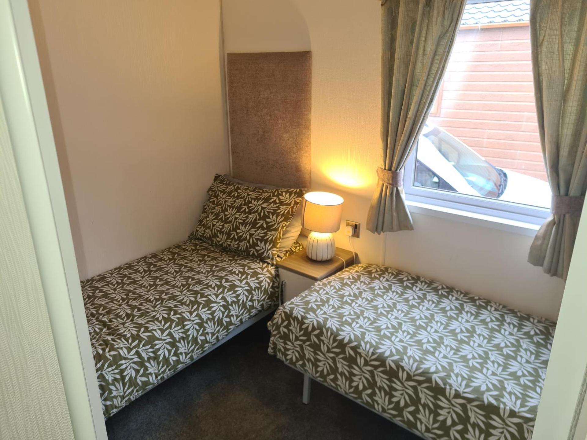 Bock Retreat Lodge 54 with Hot Tub