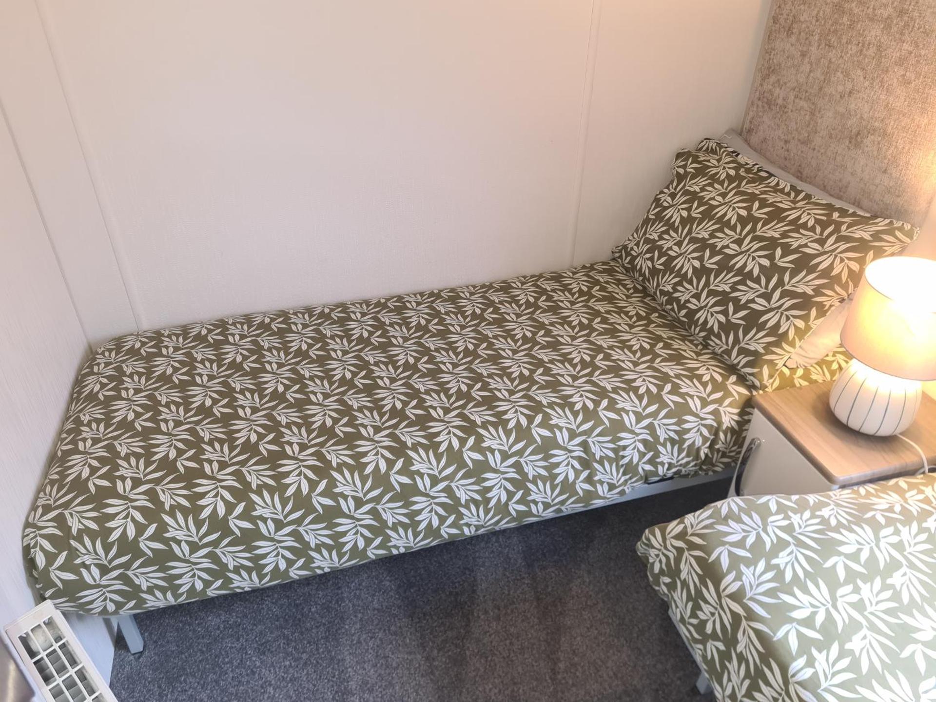 Bock Retreat Lodge 54 with Hot Tub