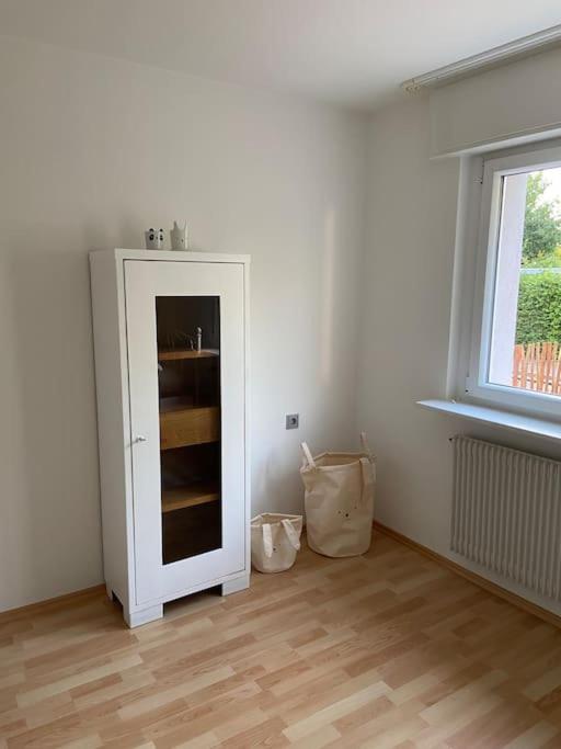 SCHÖNE HELLE FERIENWOHNUNG