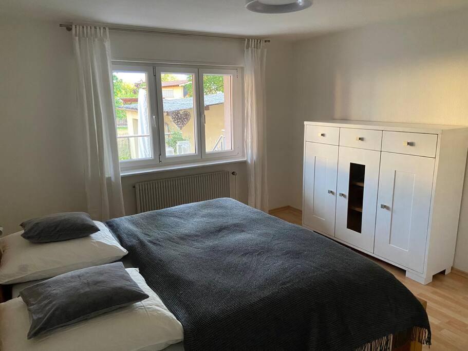 SCHÖNE HELLE FERIENWOHNUNG