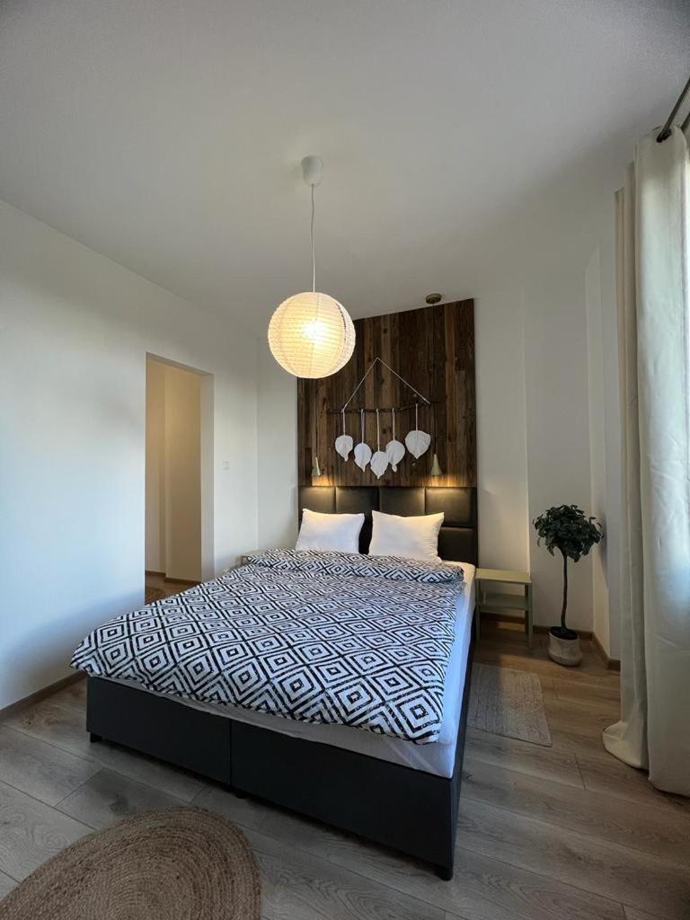 Niron Apartamenty Królowej Jadwigi Złotów