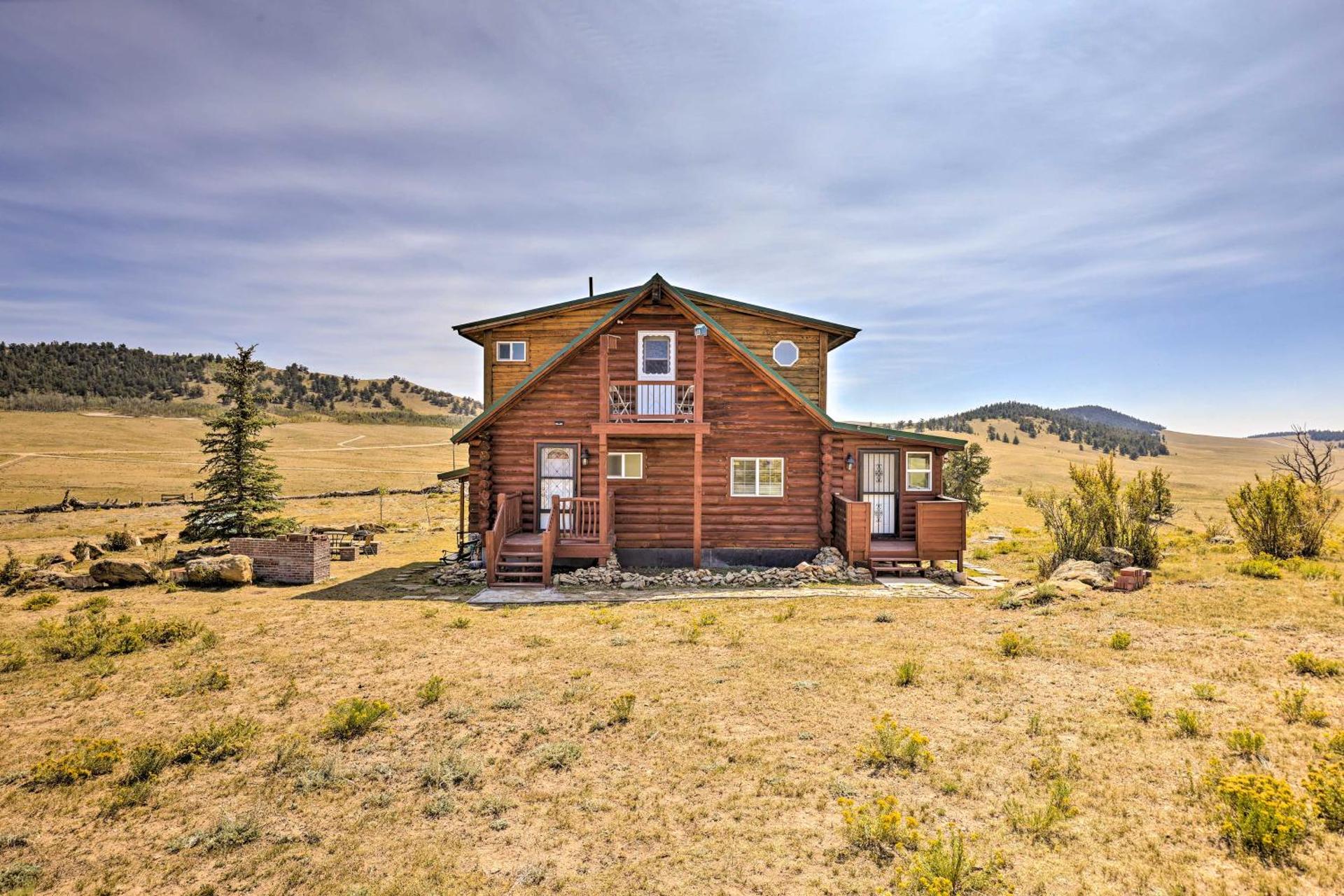 22STR-00360 Fairplay Cabin with Fire Pit, Mtn Views!