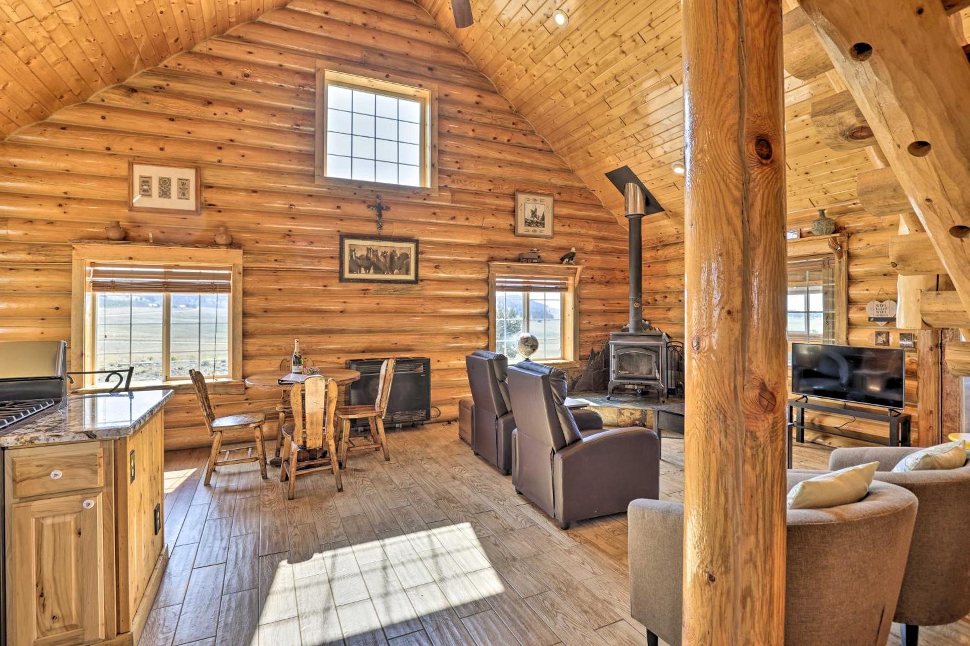 22STR-00360 Fairplay Cabin with Fire Pit, Mtn Views!